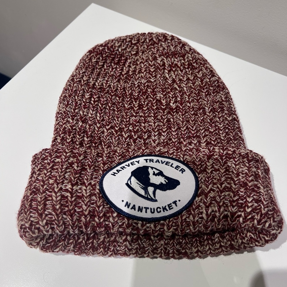 Harvey Traveler Original Chunky Knit Winter Hat in Maroon NWOT